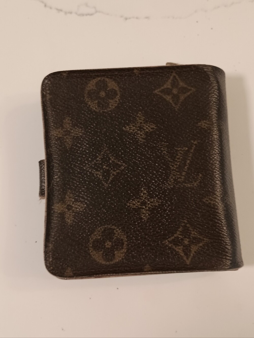 Louis Vuitton Vintage Monogram Compact Zip Wallet - Picture 2 of 14